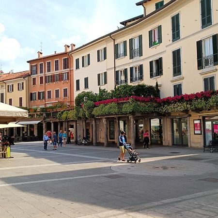 A Pochi Passi Dal Lago Vista Vicolo เลคโค ภายนอก รูปภาพ